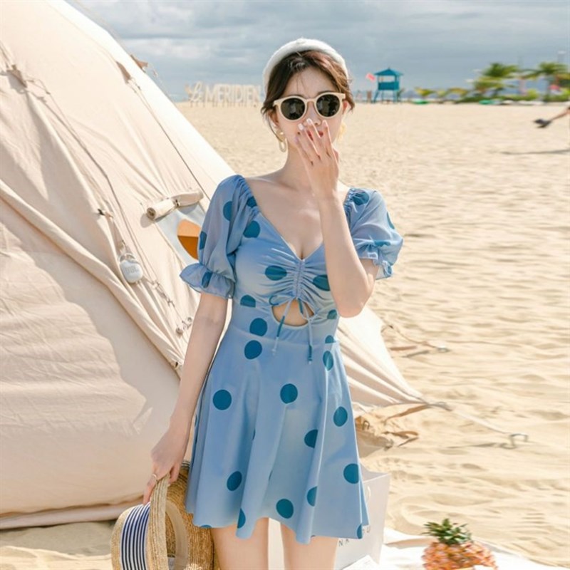 微胖女孩保守裙式连体游泳衣女款夏遮H肚显瘦网红风仙遮肉小胸聚