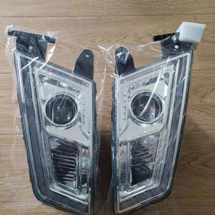 重汽汕德卡大灯总成 雾灯总成 大灯811W25101-6018