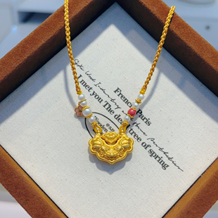 希曼汀999足金锦鲤锁包吊坠项链黄金转运珠锁骨链情人节生日礼物