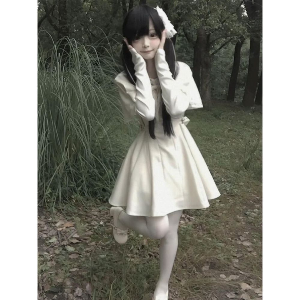 雾之谜 秋冬新款lolita设计感斗篷气质优雅收腰蕾丝蝴蝶结连衣裙