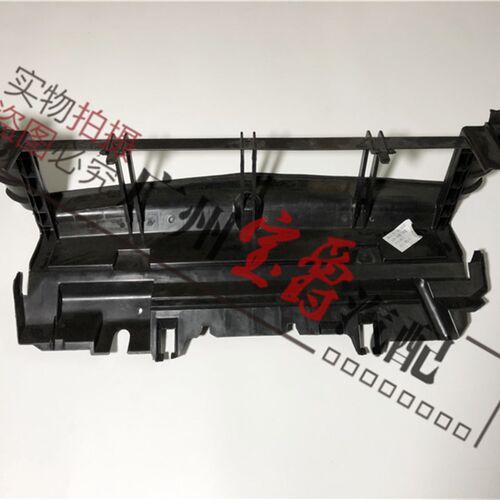 适用于奔驰E级W212水箱E200下E220护板E260支架E350框架E300E320