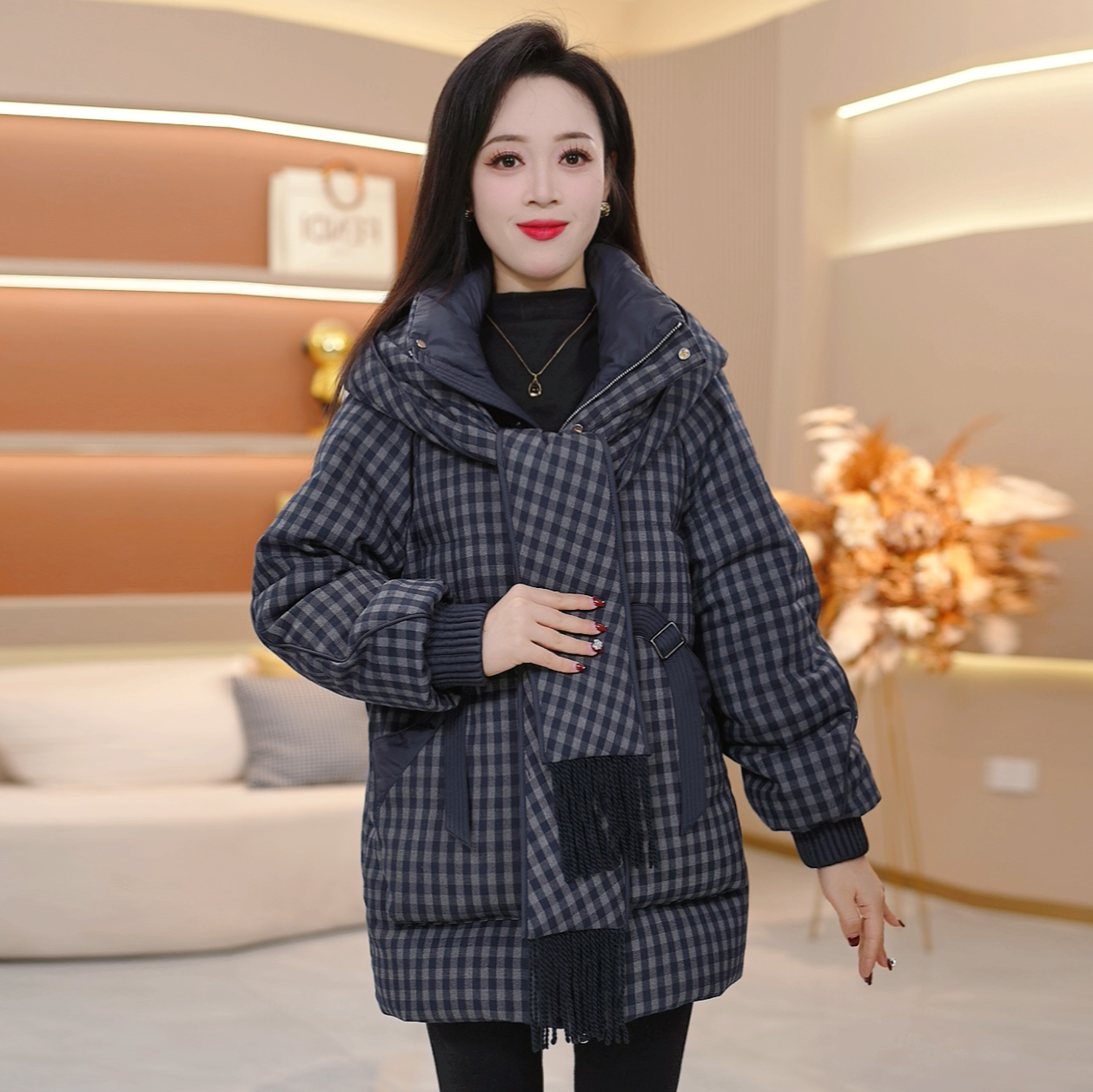 连帽格纹气质保暖时尚加厚羽绒服新款宽松2025年冬季【SJYH3798】
