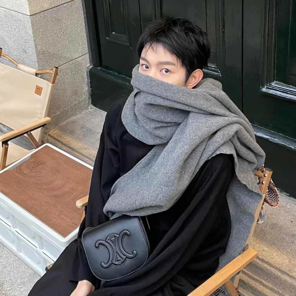 博主推荐情侣围巾男冬季韩版百搭简约纯色生日礼物围巾女学生2024