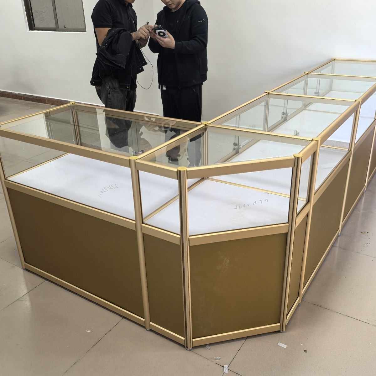 玻璃展示柜珠宝饰品首饰展柜手机柜台商用透明产品陈列柜货架烟柜