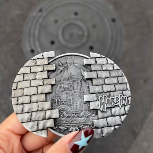 哈尔滨石板路创意井盖开合冰箱贴