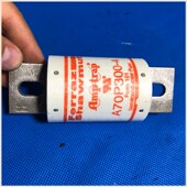 4安川变频器保险快速熔断器A70P350 A70P300 4和A70Q450