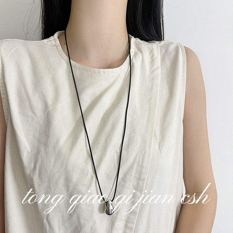 极简冷淡风水滴长款项链女抽拉式毛衣链高级感轻奢小众锁骨链配饰