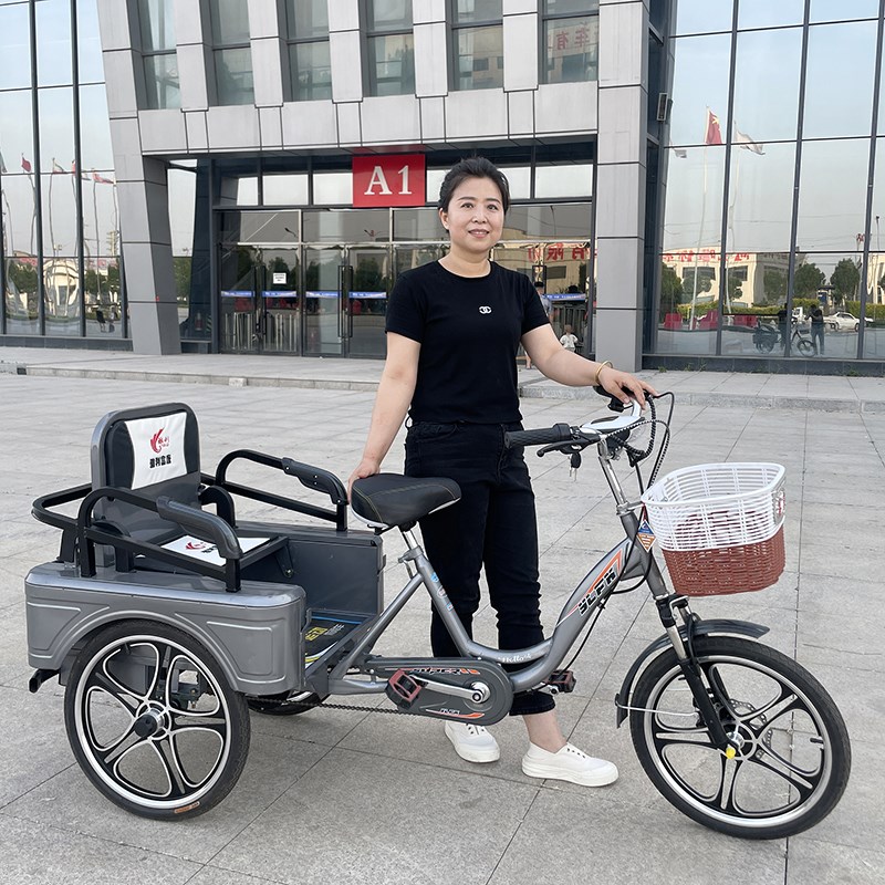 老年脚蹬助力三轮车成人脚u踏电动自行车老人代步接送孩子客货二