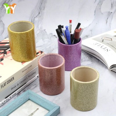 现货 商务公文具用品皮革笔筒 桌面收纳圆筒 创意皮革圆形笔筒