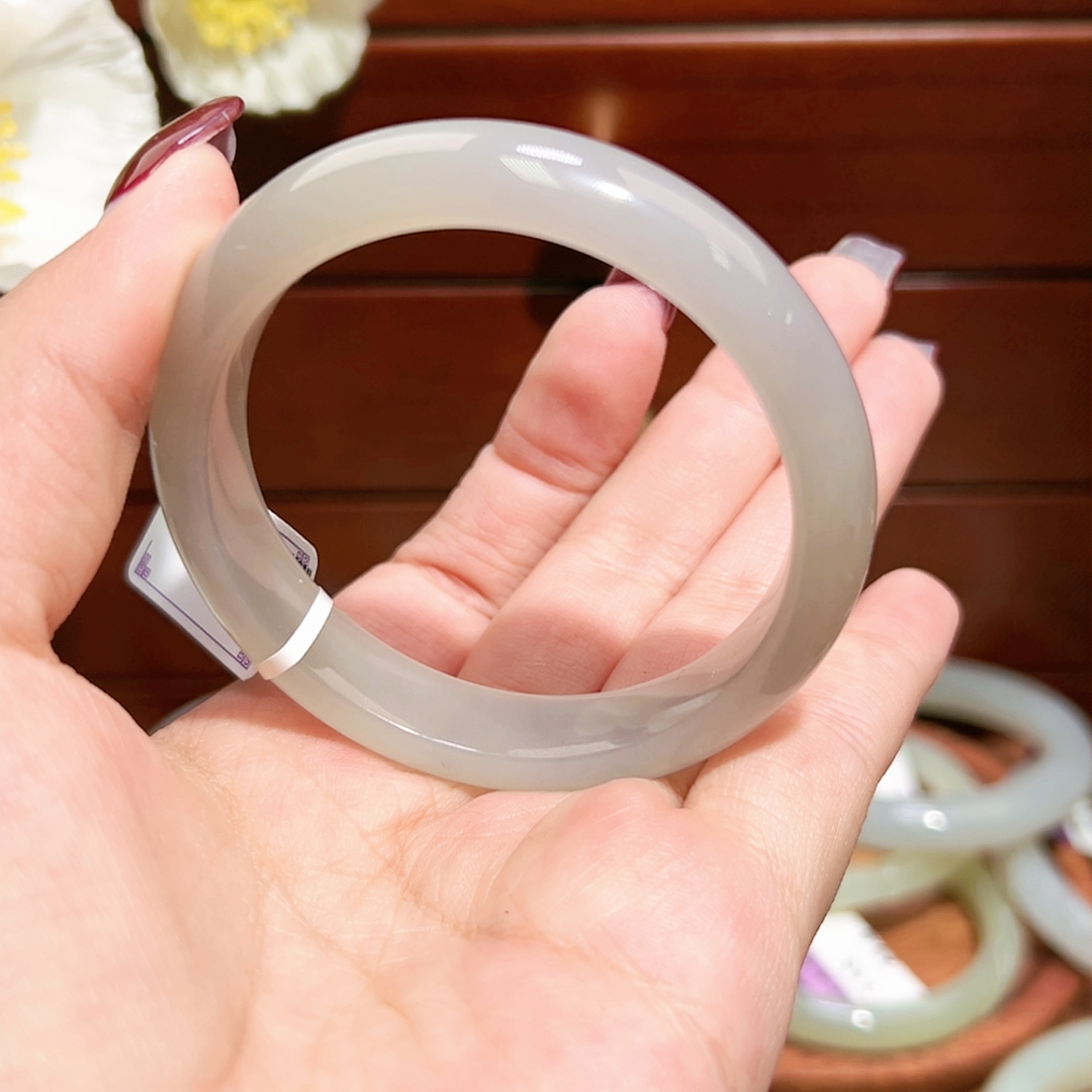 a2-1 53.3粉紫无瑕疵无包容