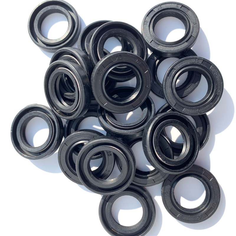 骨架油封带弹簧TC骨架油封(135*160*12~140*180*15)丁晴密封圈