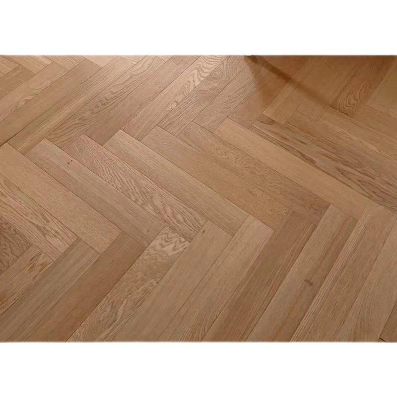 欧洲橡木色全桦基材高端地热用实木多层复合人字拼地板