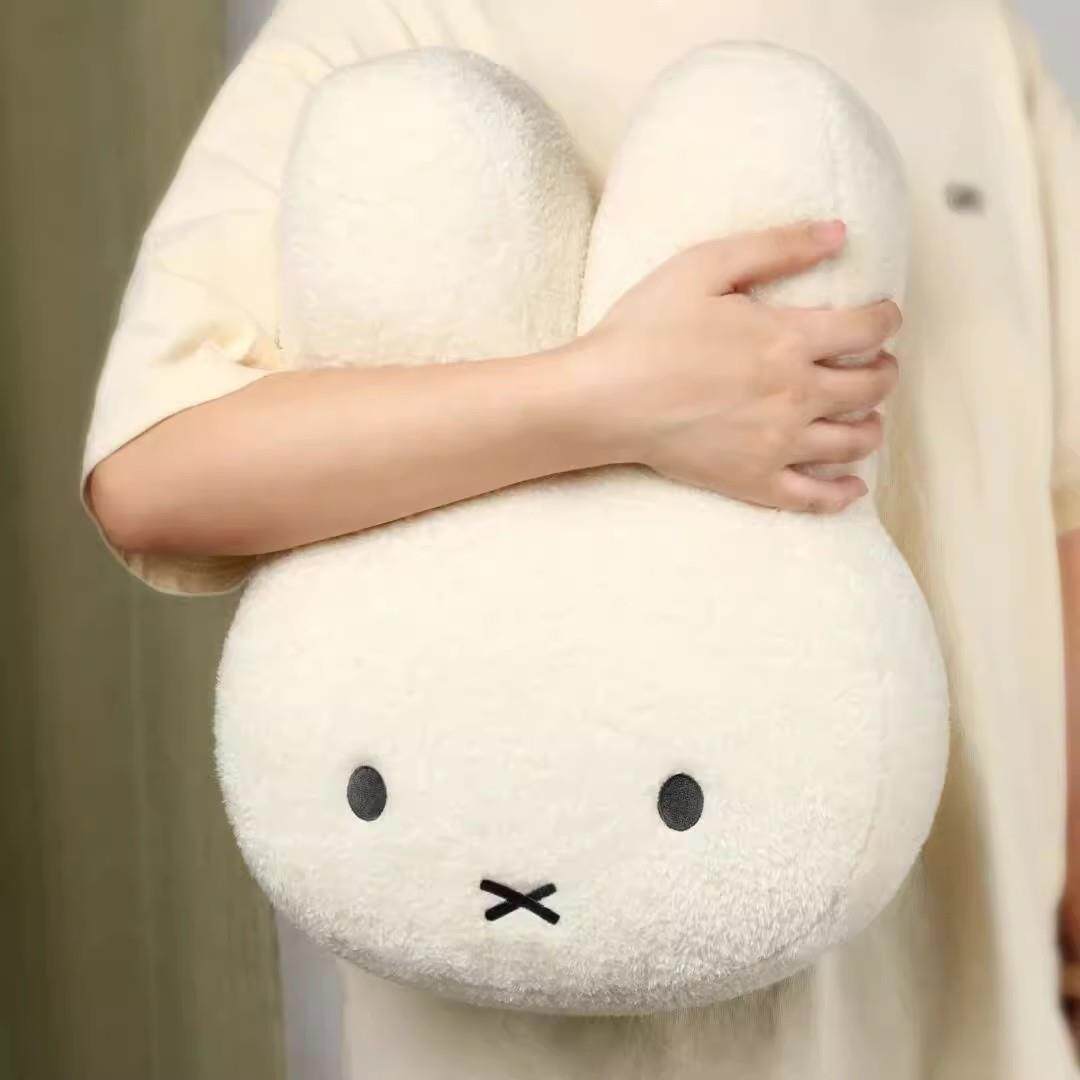 可爱Miffy米菲兔玩偶抱枕客厅沙发靠枕汽车腰靠女生床上睡觉娃娃