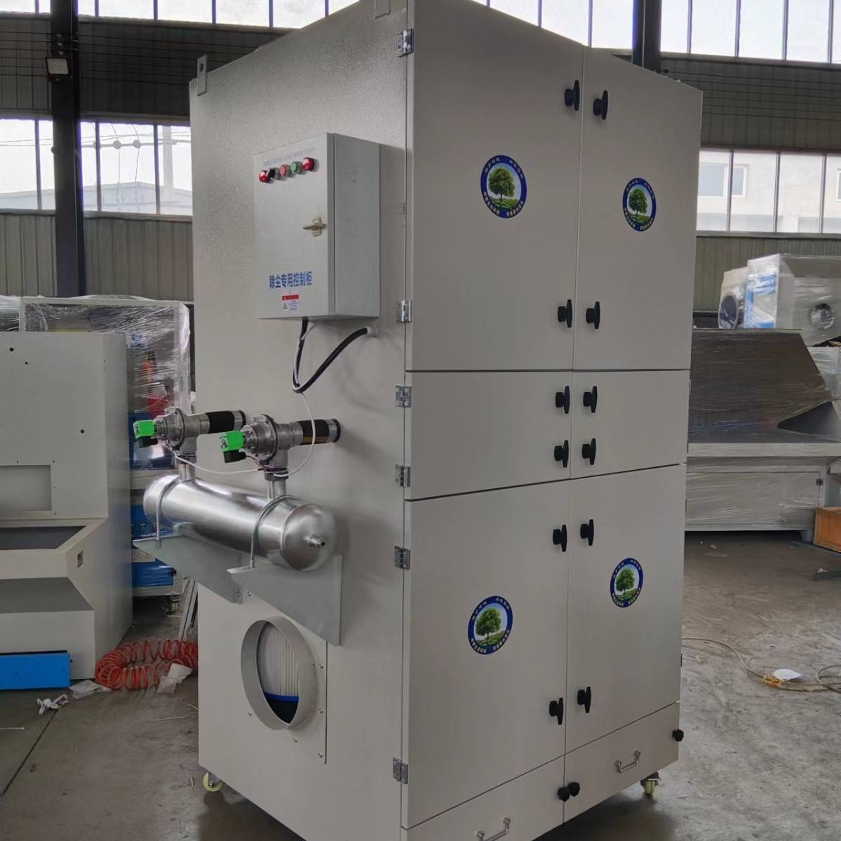 小型滤筒除烟设备?激光切割打磨除尘小型工位焊接烟尘设备