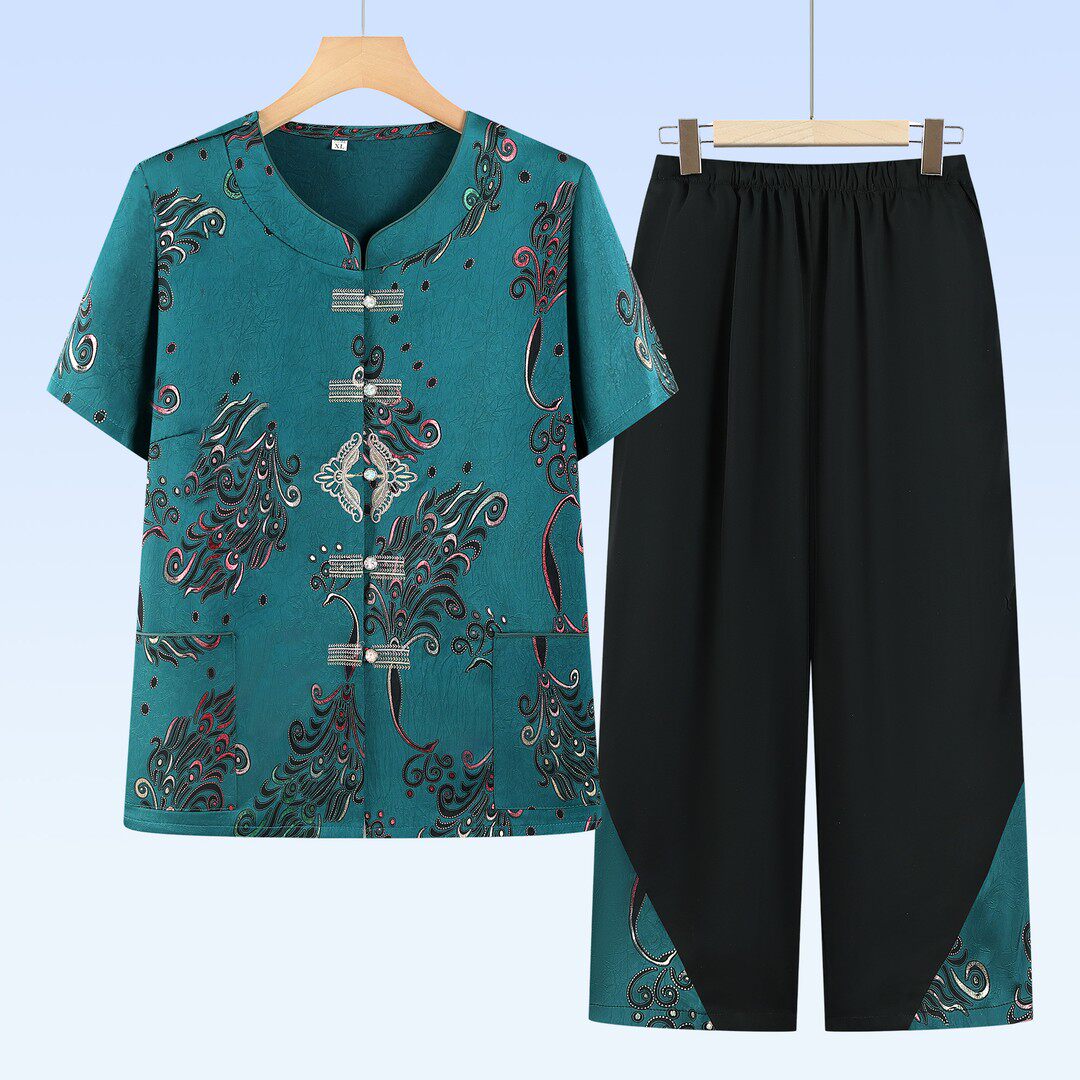 中老年人夏季奶奶装绣花短袖洋气衣服两件套妈妈装宽松大码女装