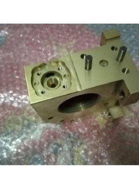 FA机下本体铜座X181A280G51 下机头铜座 下滚轮座 SL慢走丝M459新