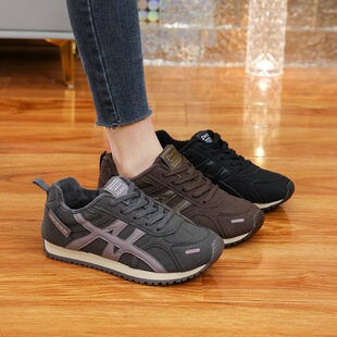 品牌撤柜轻便软底二棉阿甘鞋女2026冬季新时尚加绒保暖运动休闲鞋