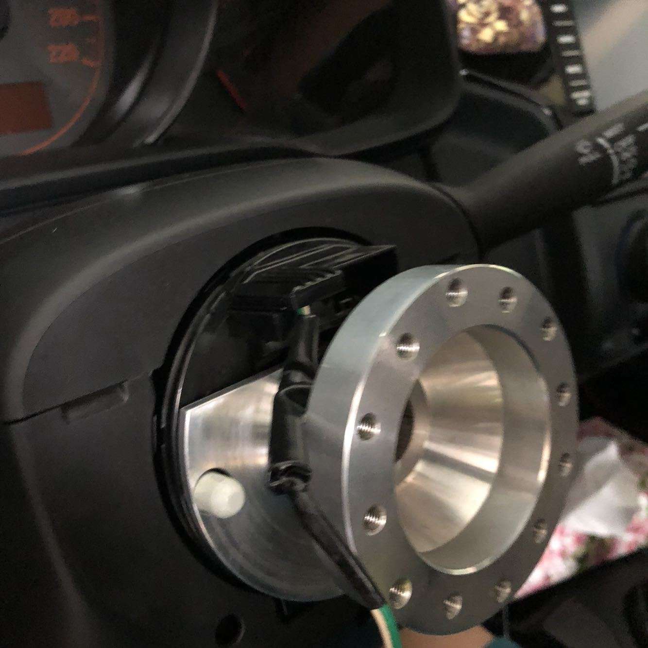 改装方向盘底座薄款适合快拆垫高方向盘赛车连接转接矮款超薄底座