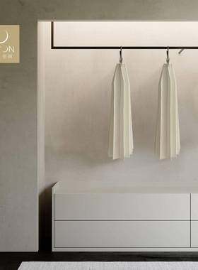 MOON慕空间样板房衣帽间全屋定制展厅衣柜毛毡衣服西装裤裙子道具