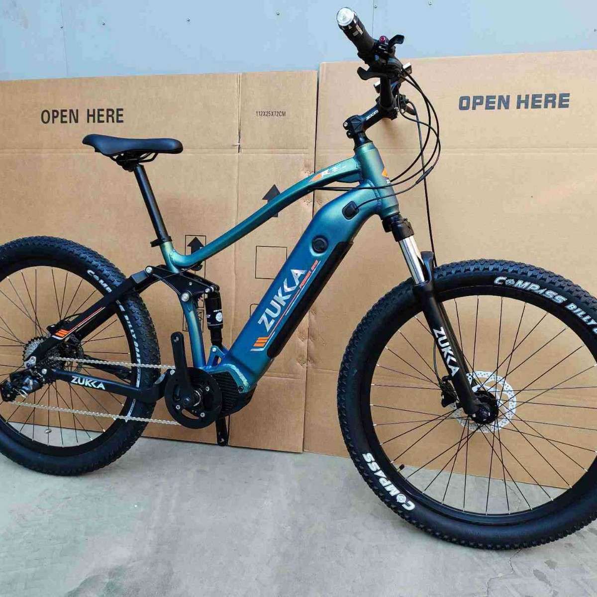 八方中置电机山地助力力距锂电自行车变速成人越野减震ebike