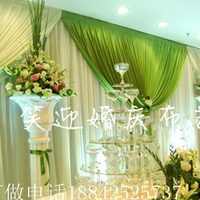 婚慶背景舞臺布景迎賓展區(qū)背景布置大屏側(cè)縵背景簡潔大氣清新綠