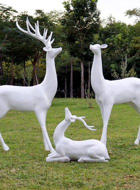 户外仿铜抽象几何梅花鹿玻璃钢雕塑园林景观商场婚庆小品白鹿摆件