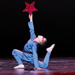 儿童红军演出服男女八路军战士套装中小学生闪闪红星舞蹈弹力军装