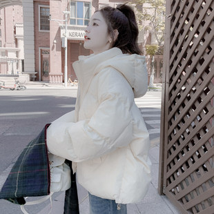 羽绒服女冬季2025新款短款收腰面包服连帽加厚白鸭绒女款工装外套