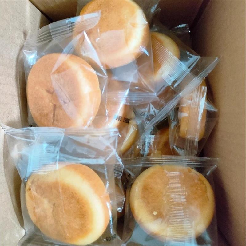 新货爱乡亲薄皮肉松饼520g