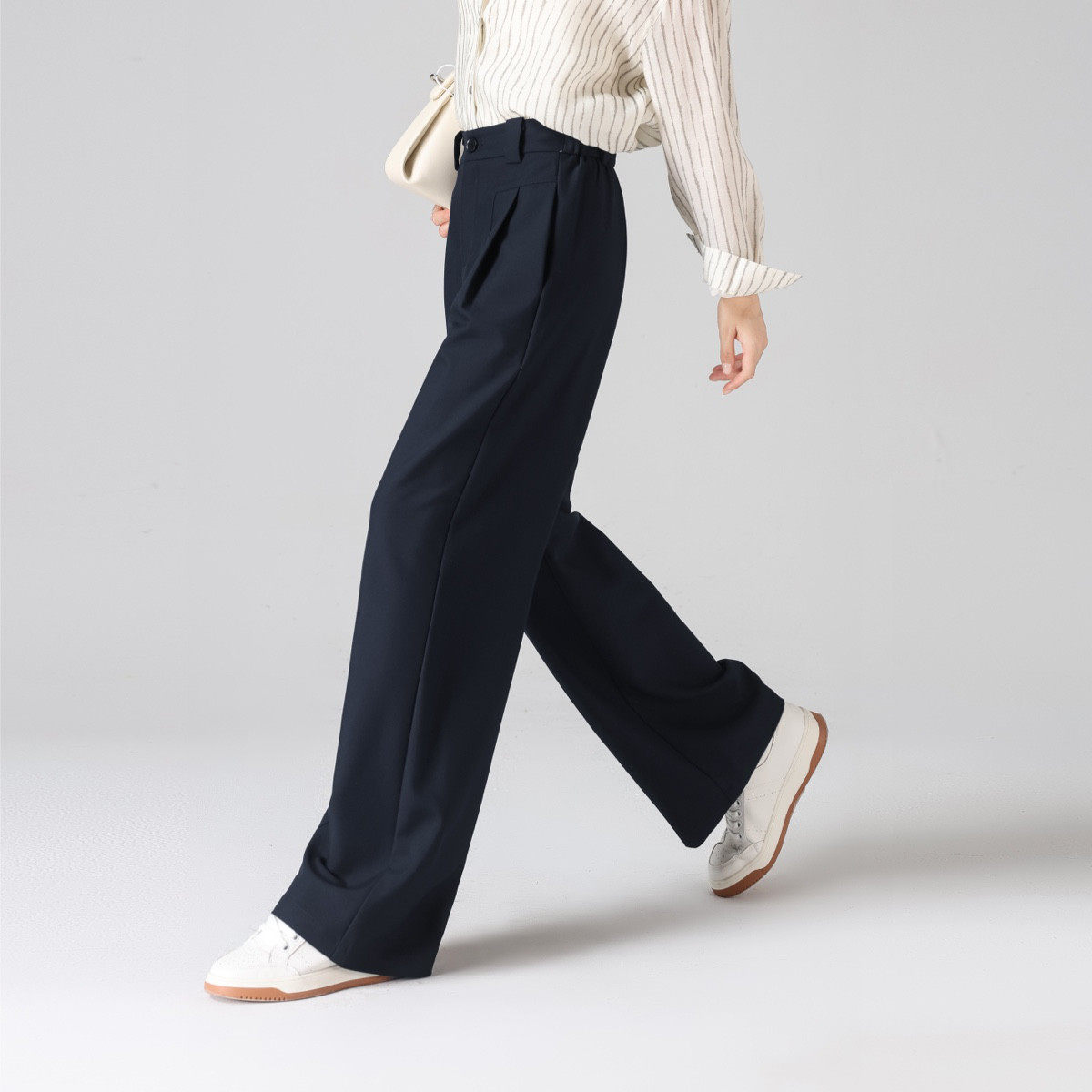 衣恋集团旗下LUKKEN2025新款弯刀裤阔腿休闲百搭显瘦保暖,女装/女士精品,休闲裤,淘宝优惠券,粉丝福利购,淘宝优惠卷