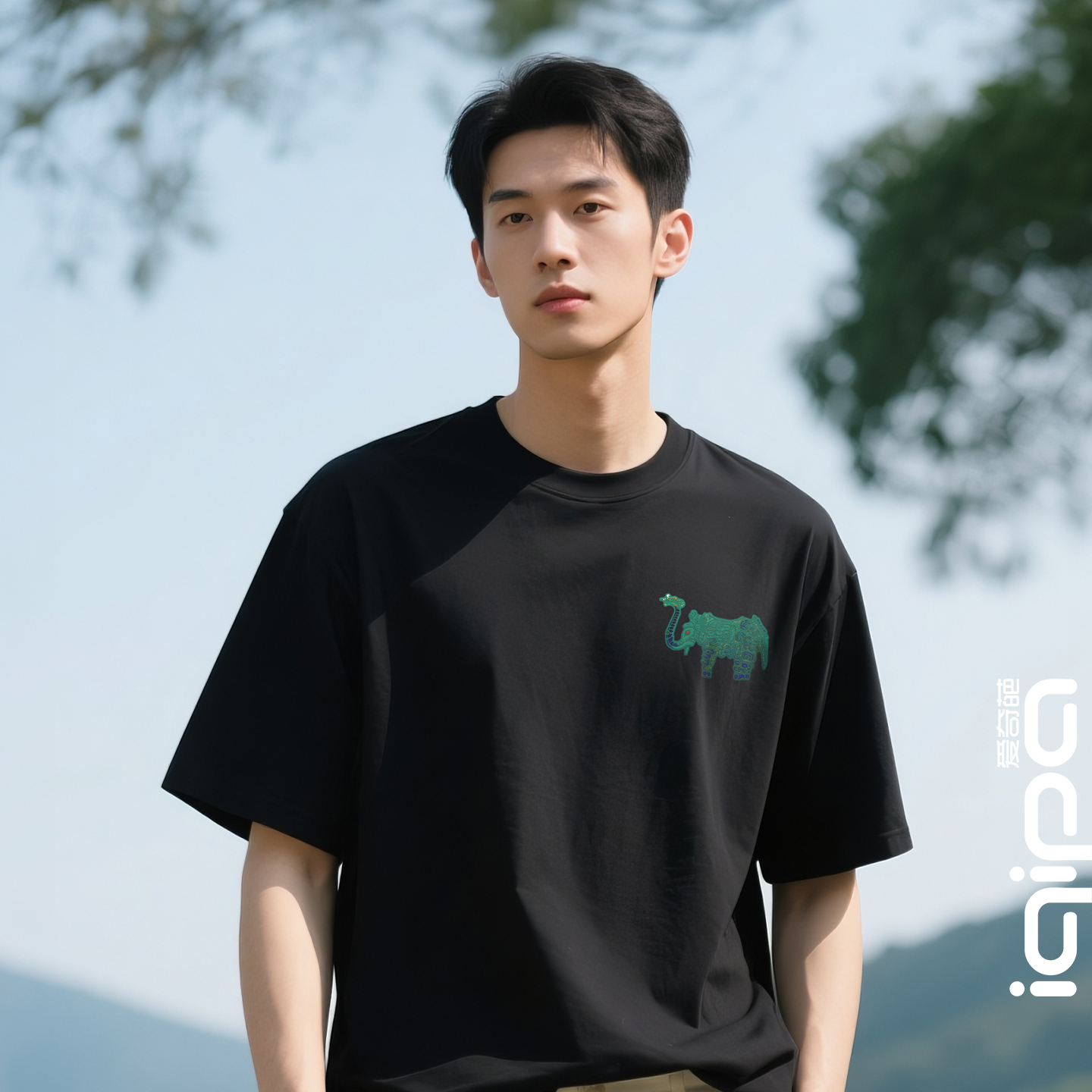 爱奇葩 原创t恤男象舞云岚青铜纹样国潮时尚情侣款黑色纯棉t恤