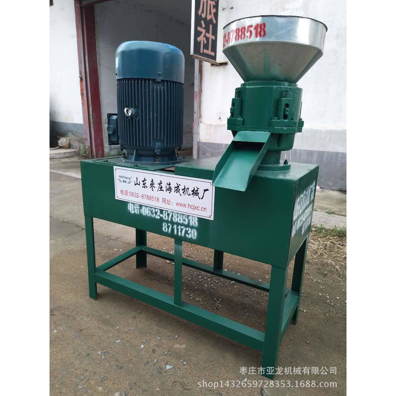 秸秆颗粒饲料机价格小型饲料颗粒机厂家平模饲料颗粒机工作视频