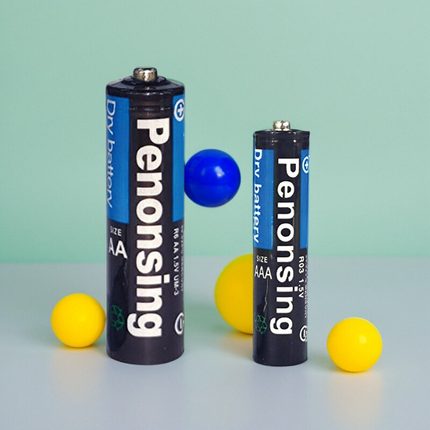 7号5号电池小白盒 灯串联AA电池1.5碳性五号七号干电池玩具电池