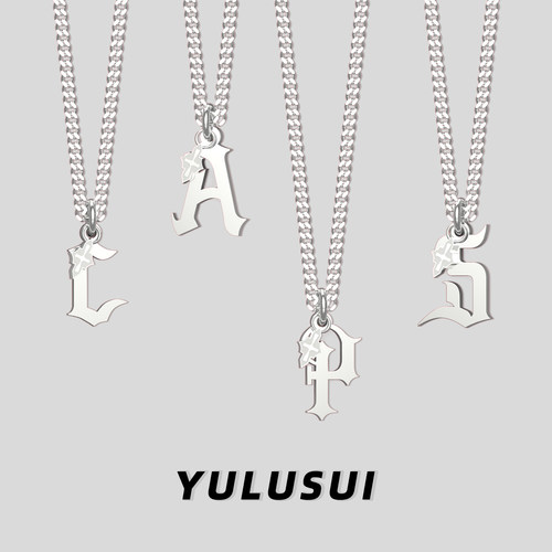 YULUSUI情侣钛钢字母项链