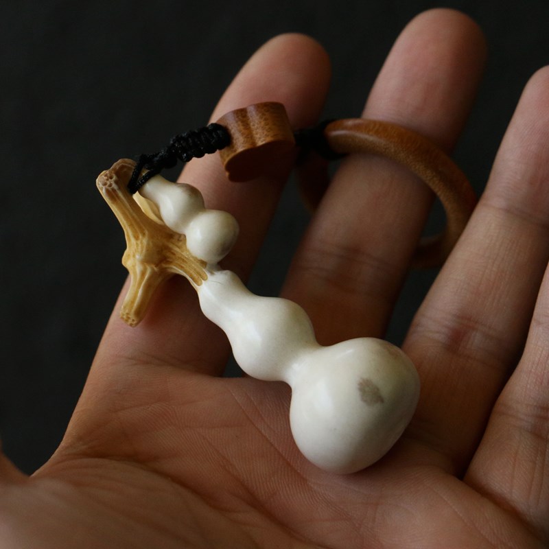 精品纯手工雕刻天然鹿角小葫芦挂件一体成型根付手把件挂坠小福利