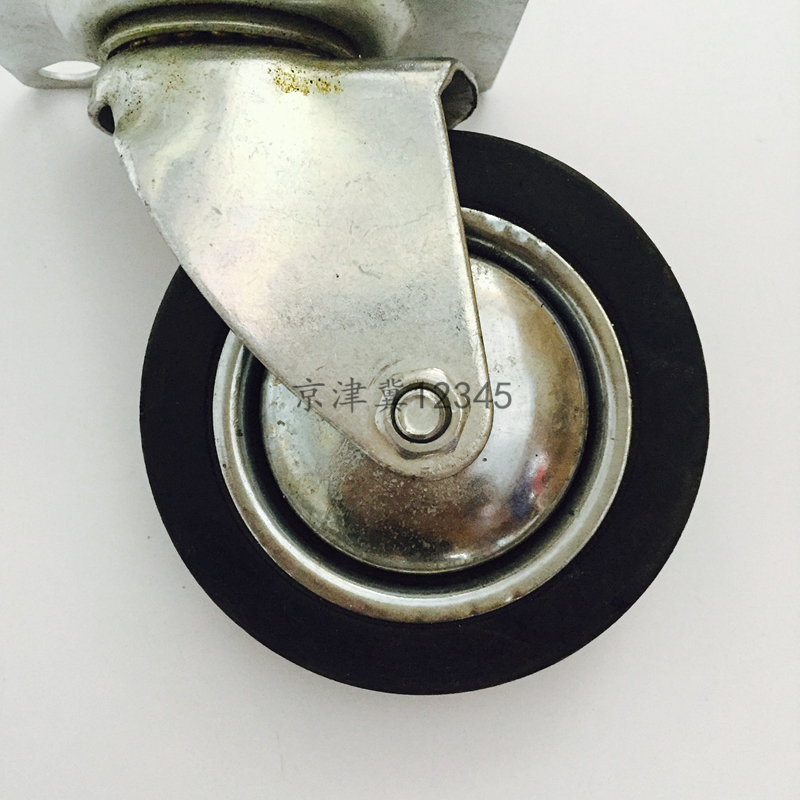 珠海飞鹰威谱新戴卡二保焊机万向轮大轮子保护焊机万向脚轮