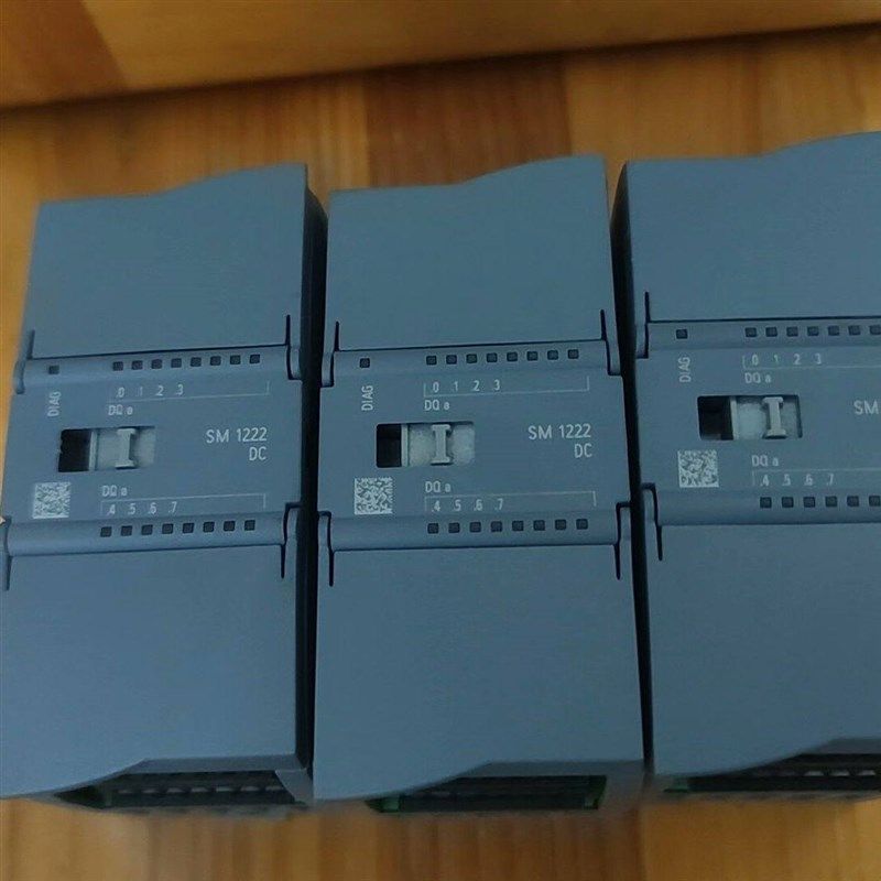 sm1222 8通道晶体管输出模块SM1222 DC,