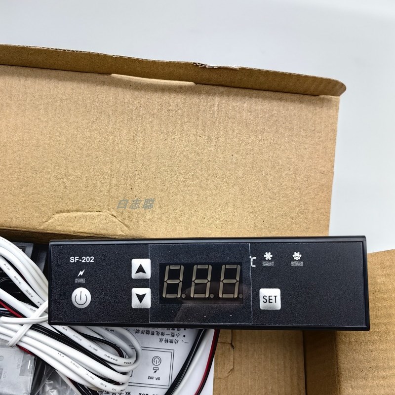 尚方温控器蛋糕柜雪柜外置继电器SF-202饮料展示冷柜温控仪 风机