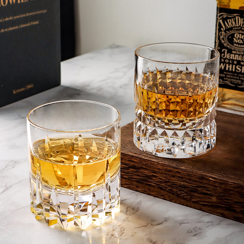 手工刻花威士忌酒杯水晶玻璃星芒杯酒杯酒吧洋酒杯烈酒杯鸡尾酒杯