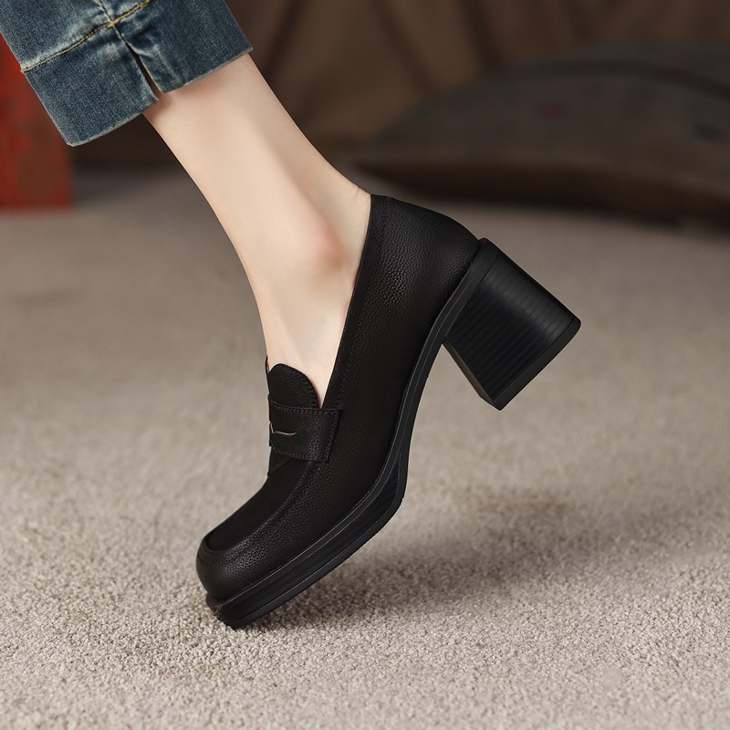 23春新款真皮厚底棕色英伦风小A皮鞋女粗跟松糕底圆头擦色懒人单