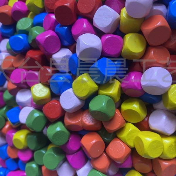儿童玩具木粒沙子环保彩色荷木粒 游乐场沙池 亲子餐厅淘气堡家用