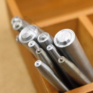 款 手动压力机 铆钉敲冲头冲子工具MM半空心铆钉1.510翻手动销 畅