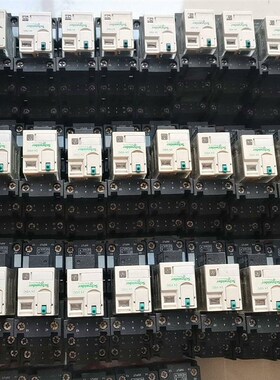 继电器RXM2AB2BD+底座RXZE2S108M