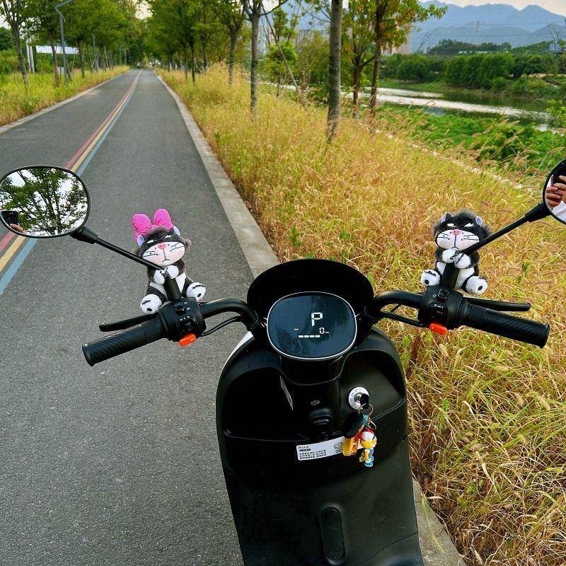 【防盗款】摩托车装饰配件可爱电动车自行车后视镜创意挂件路西法