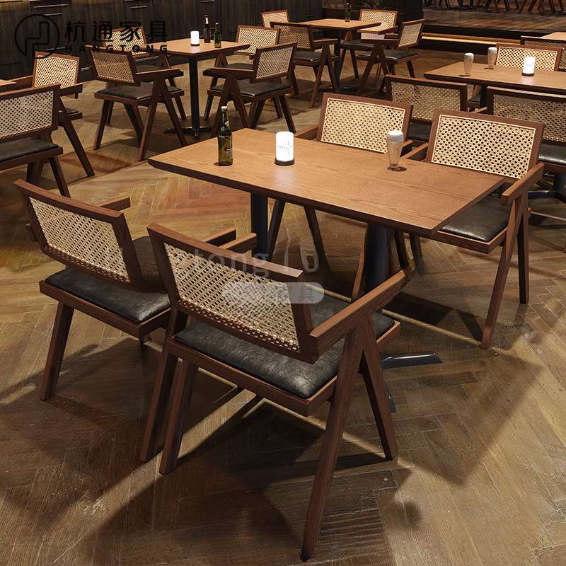 复古酒吧清吧桌椅组合小酒馆咖啡厅实木餐椅西餐厅茶餐厅桌椅