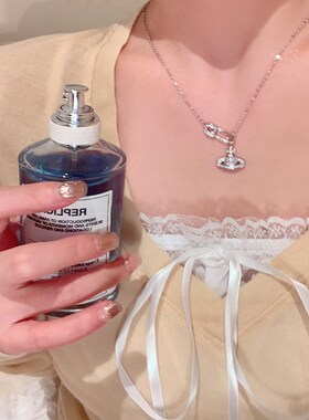 时髦感星球链条项链女2024新款爆款配饰轻奢小众锁骨链颈链高级感