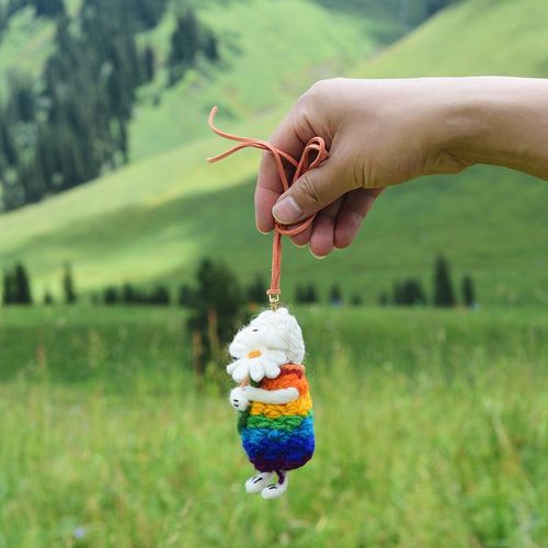 尼泊尔手工羊毛毡可爱彩色小羊包包挂件可爱立体动物玩偶车挂卡通