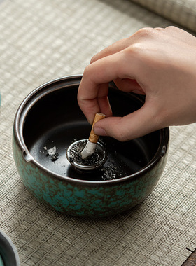 陶瓷烟灰缸日式轻奢摆件创意个性带盖烟灰缸家用客厅防飞灰复古