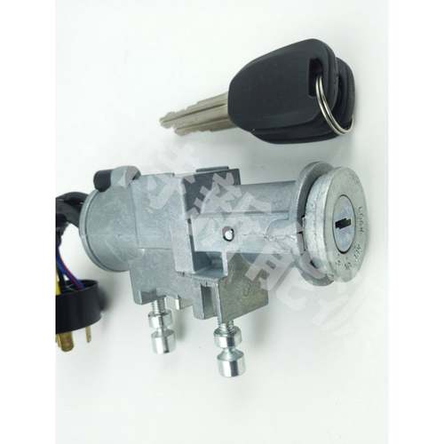 适配御捷0乐唯道爵易咖金彭鸿日电动四轮车钥匙点火开关电门锁