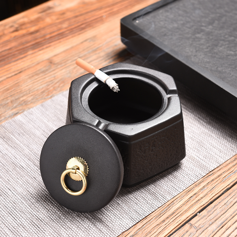 烟灰缸陶瓷时尚茶宠摆件精品可养家用客厅酒吧茶几大号盖子茶具虫